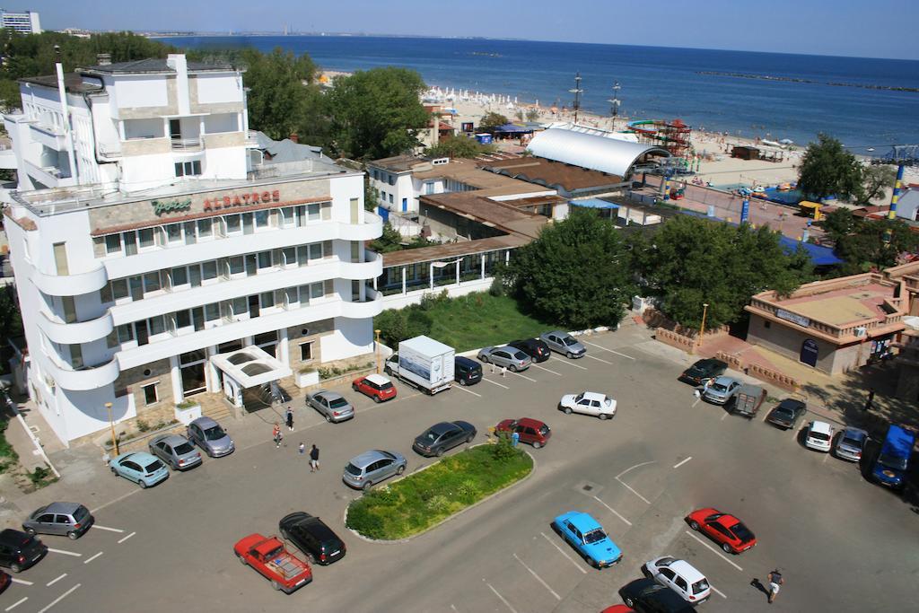 Hotel Albatros Mamaia Exterior photo