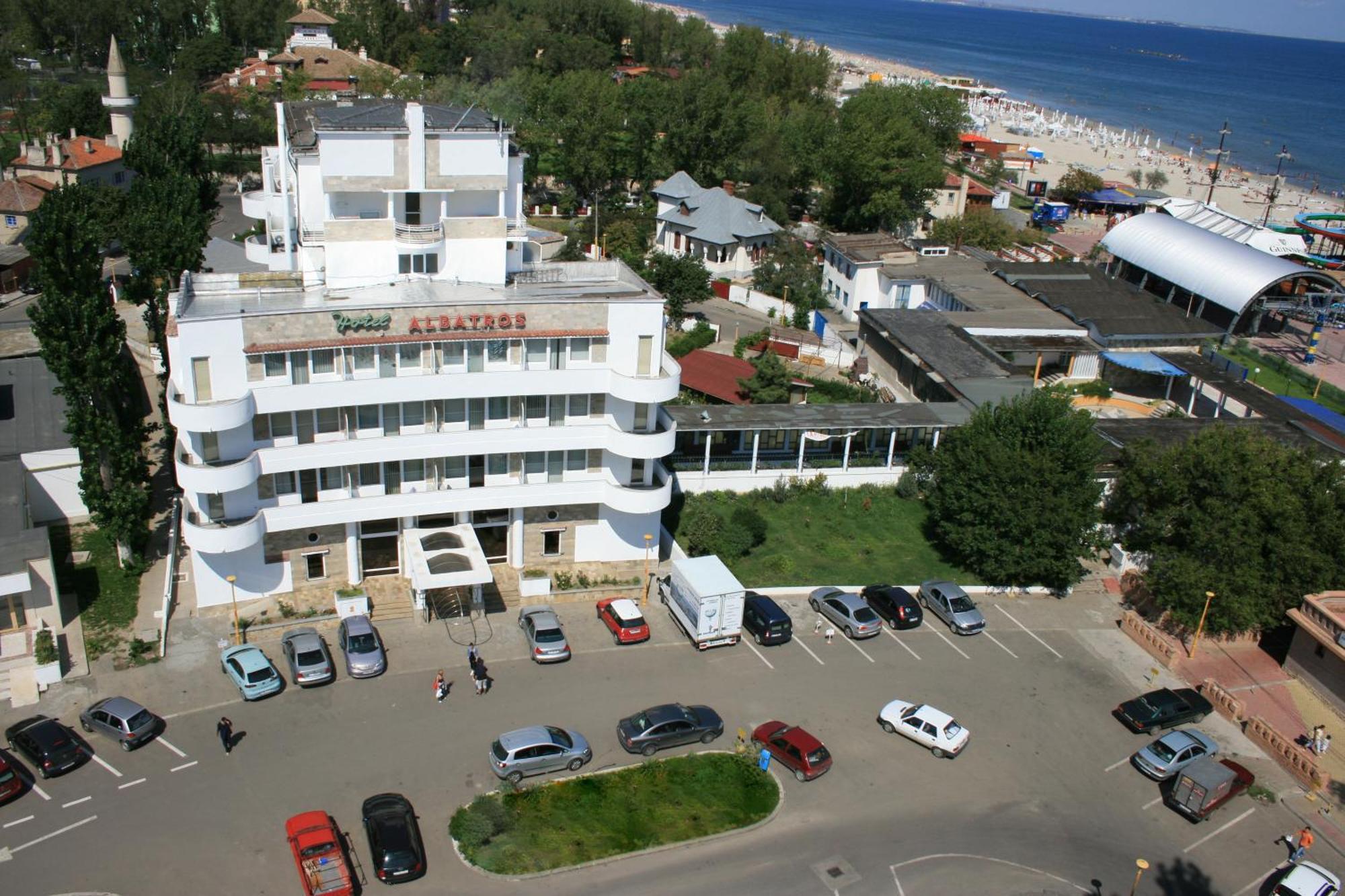 Hotel Albatros Mamaia Exterior photo